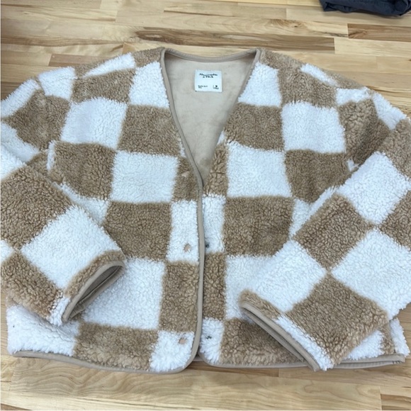 Abercrombie & Fitch Jackets & Blazers - Abercrombie Sherpa Jacket
